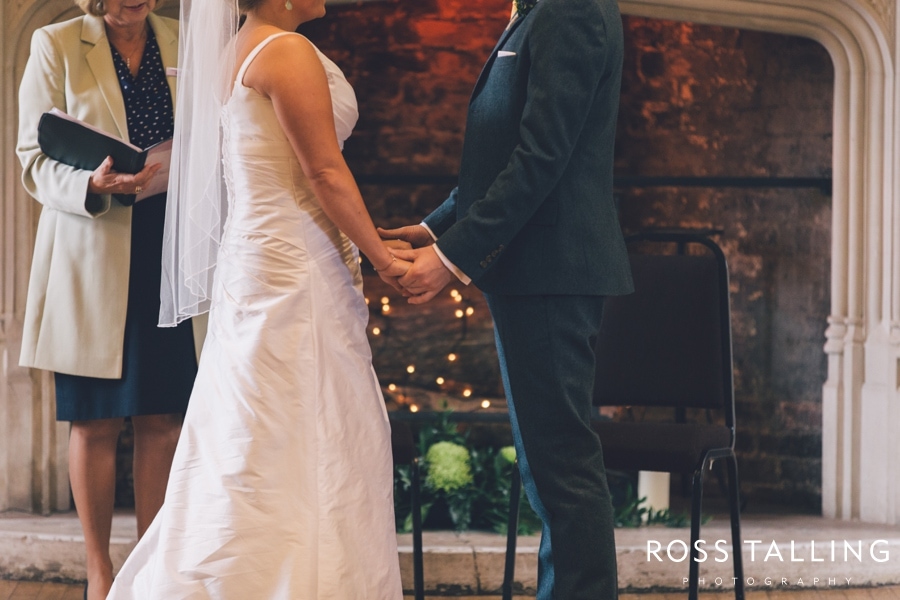 Manor Barn De La Warr Wedding Photography Bexhill022.jpg