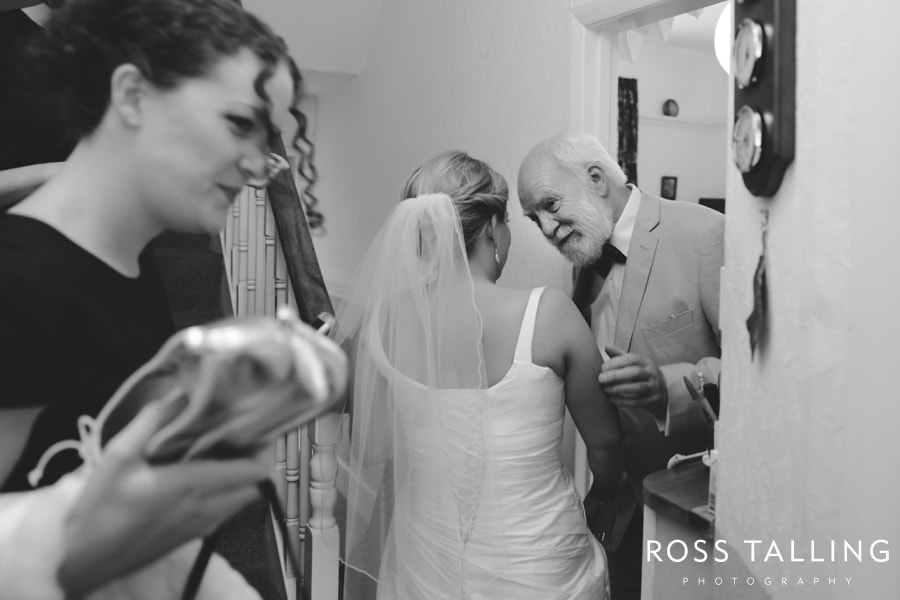 Manor Barn De La Warr Wedding Photography Bexhill011.jpg