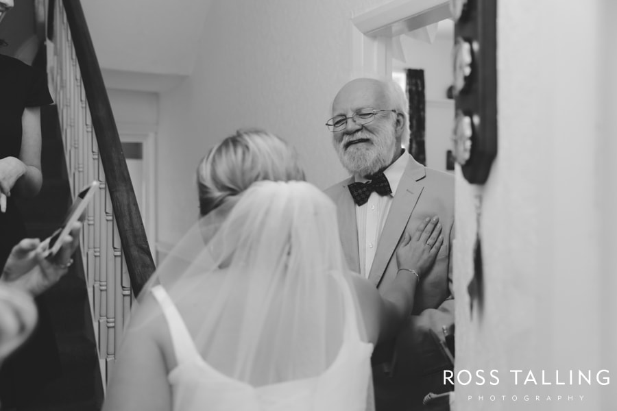 Manor Barn De La Warr Wedding Photography Bexhill010.jpg