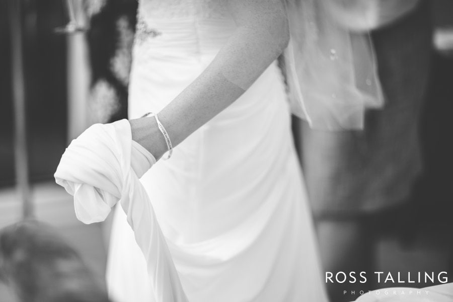 Katie & Ian :: Polperro Wedding at the Talland Bay Hotel