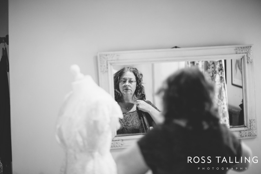 Nancarrow Farm Wedding Photography Dellen and Nick_0028