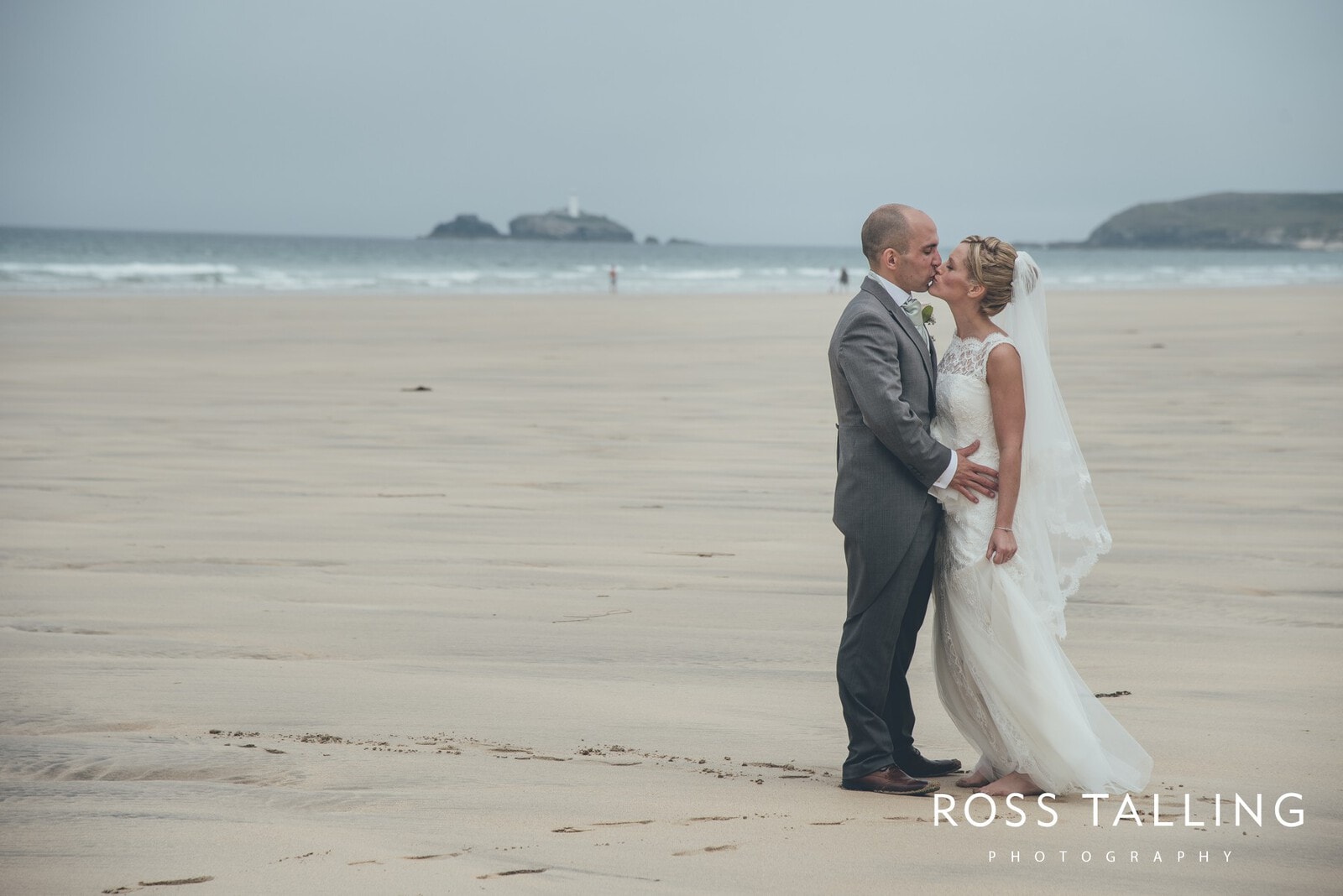 Wedding Photography Cornwall - Laura and Aron_0077