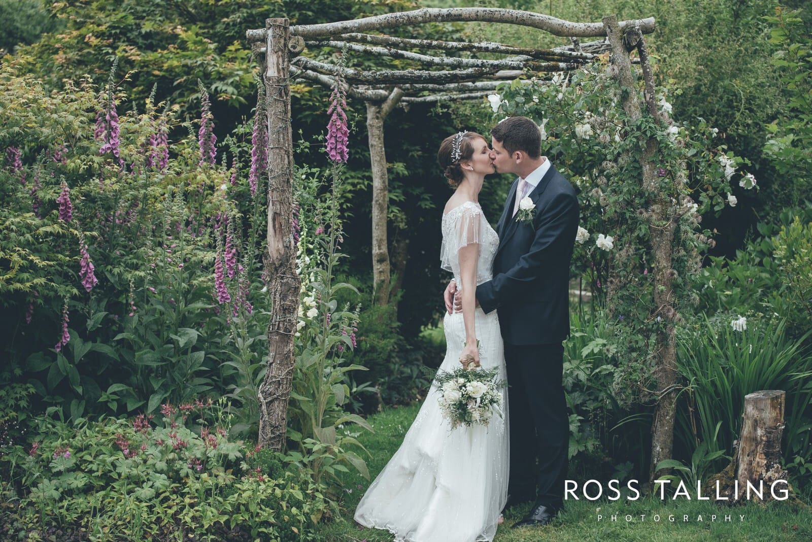 Wedding Photography Cornwall - Nancarrow Farm - Jess & Dave_0103