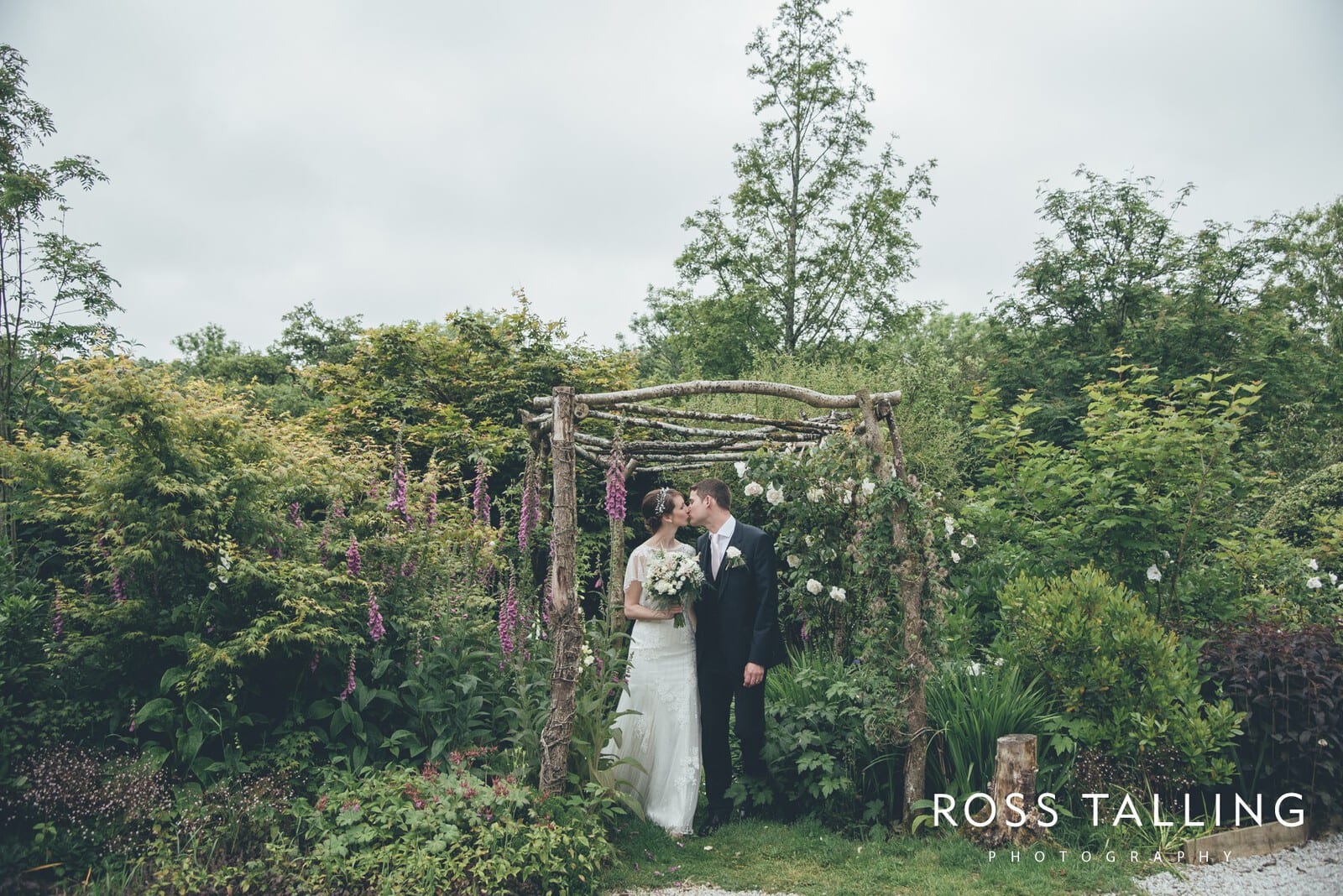 Wedding Photography Cornwall - Nancarrow Farm - Jess & Dave_0102