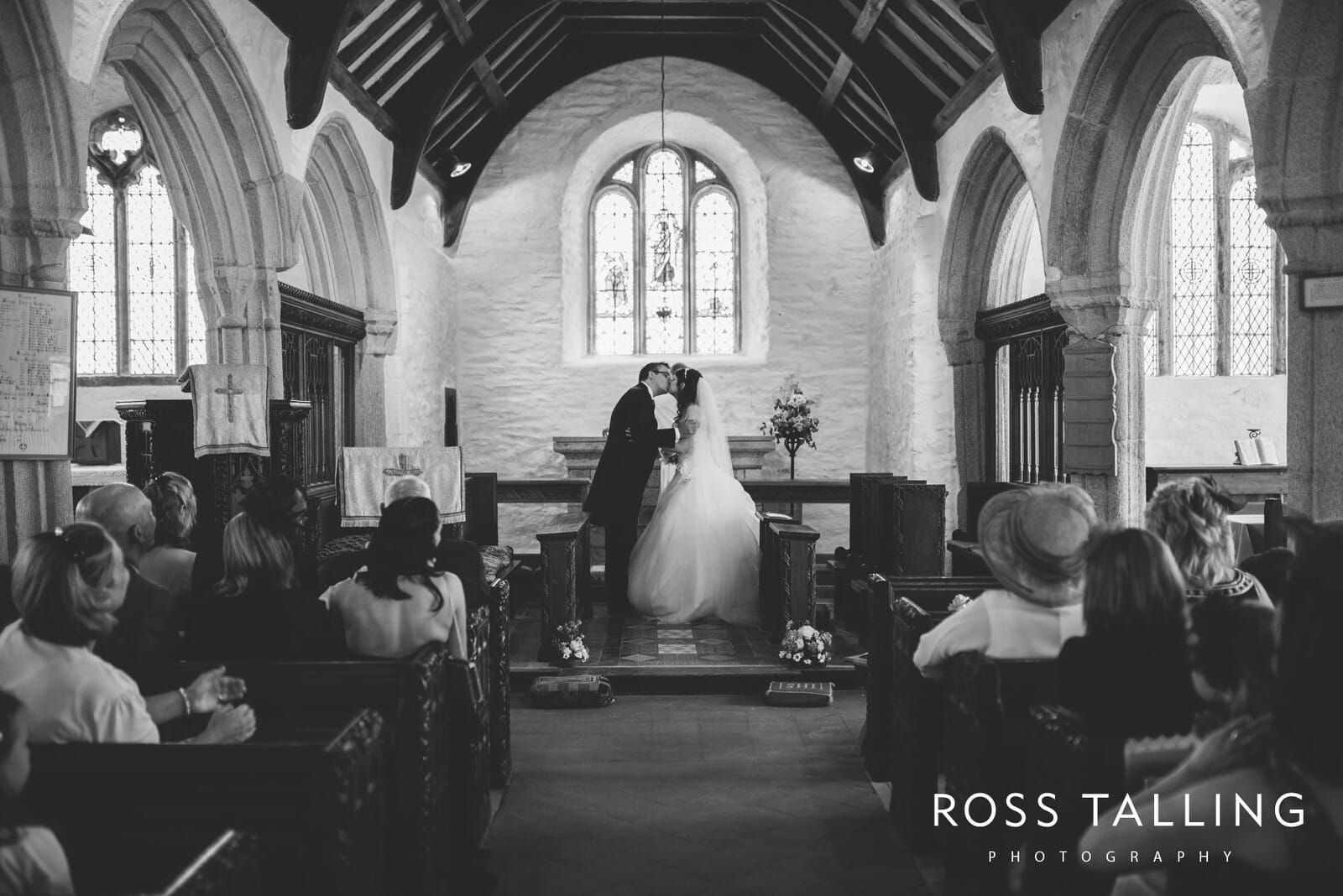 Wedding Photography Cornwall - Sharon & Byron_0033