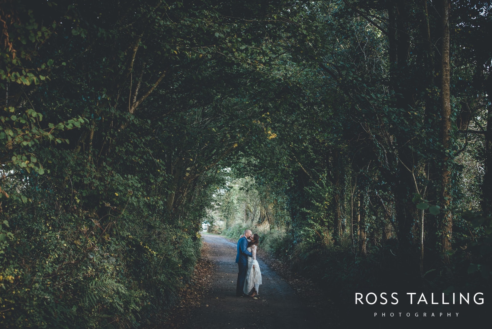 Taster :: Ana & Luke’s Mylor Church & Nancarrow Farm Wedding Photography