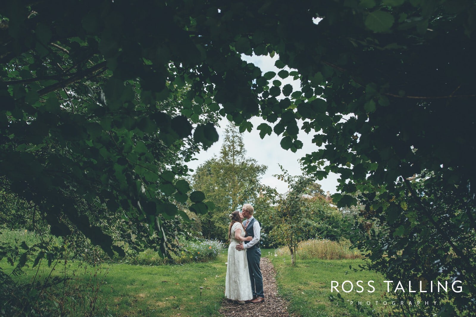 Nancarrow Farm Wedding Photography Brooke & Gary_0090