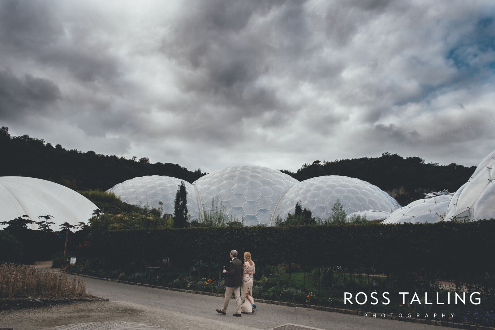 Eden Project Wedding Photography :: Sarah & Chris