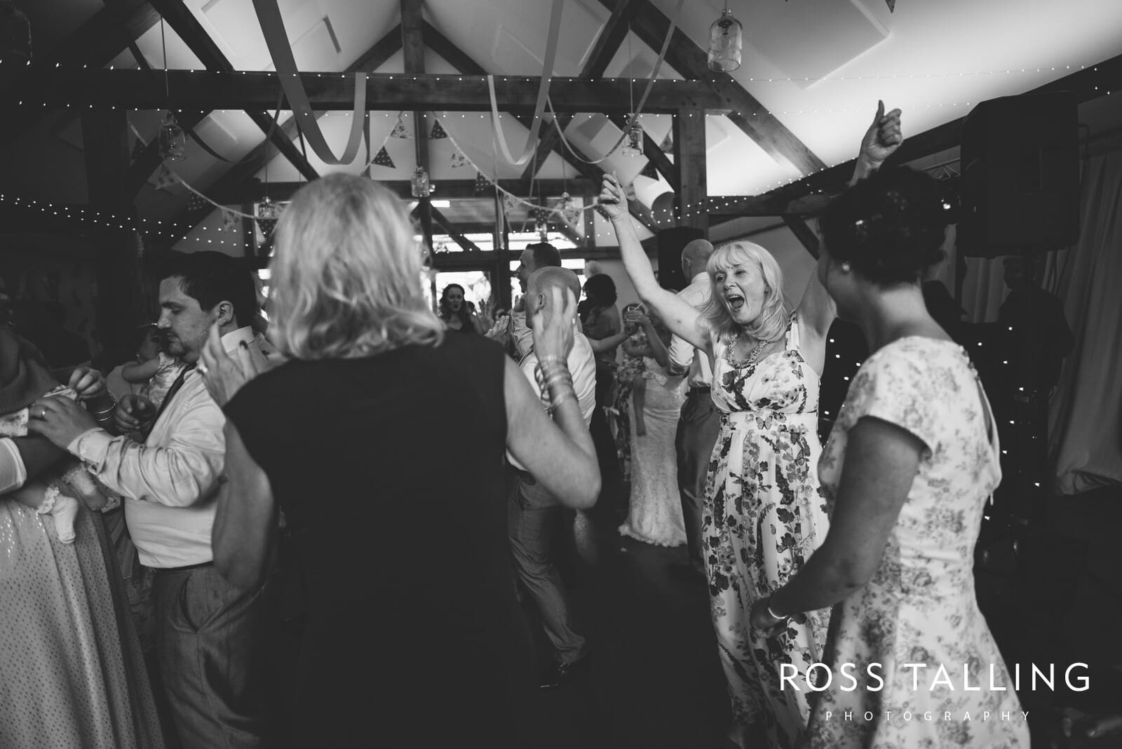 Nancarrow Farm Wedding Photography Cornwall - Laura & Danny_0138