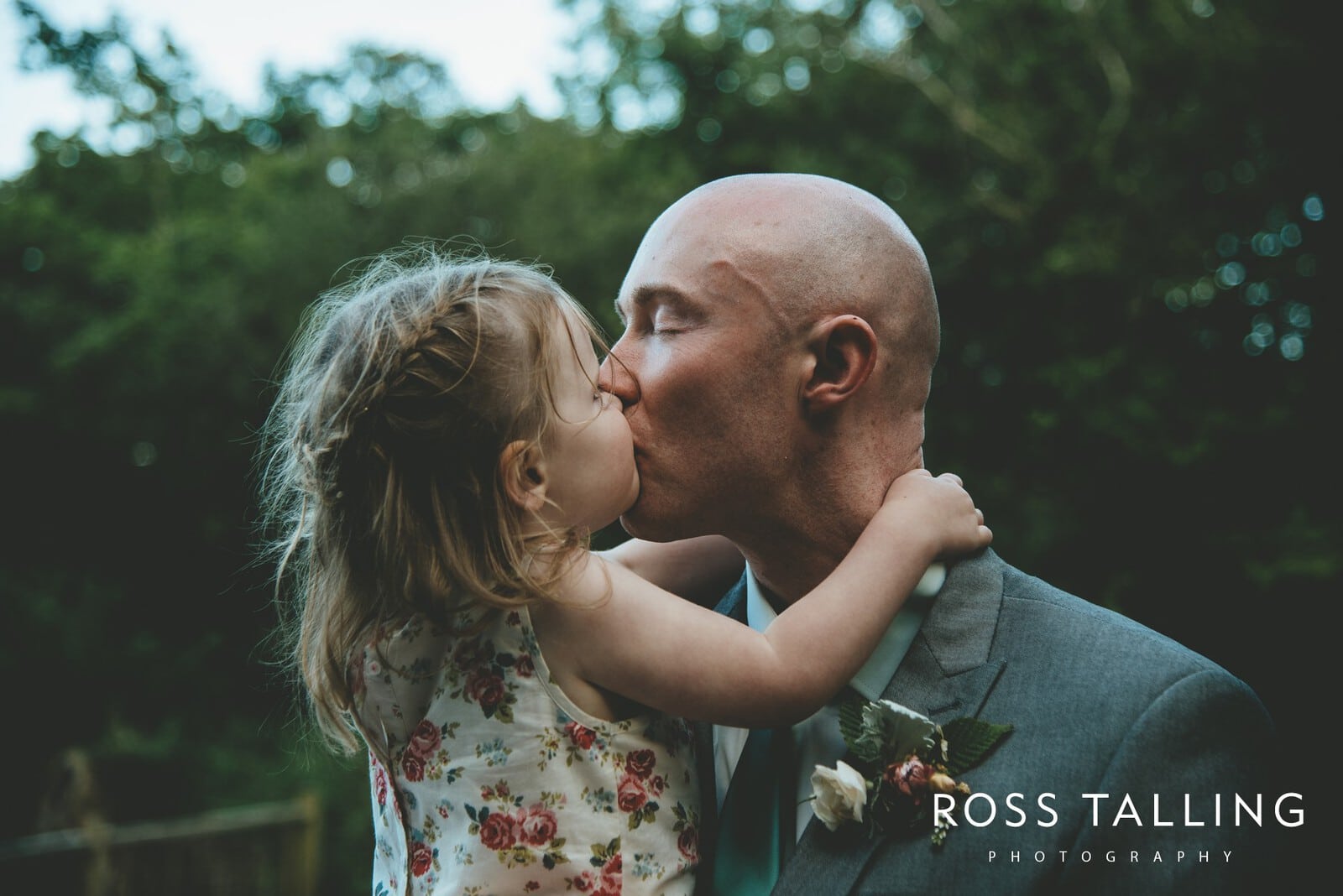Nancarrow Farm Wedding Photography Cornwall - Laura & Danny_0129