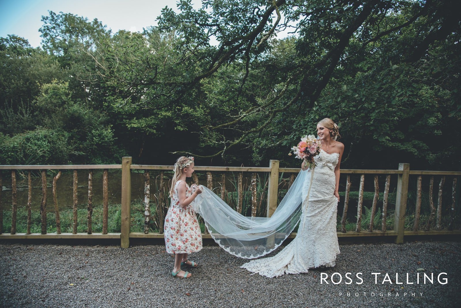 Nancarrow Farm Wedding Photography Cornwall - Laura & Danny_0110