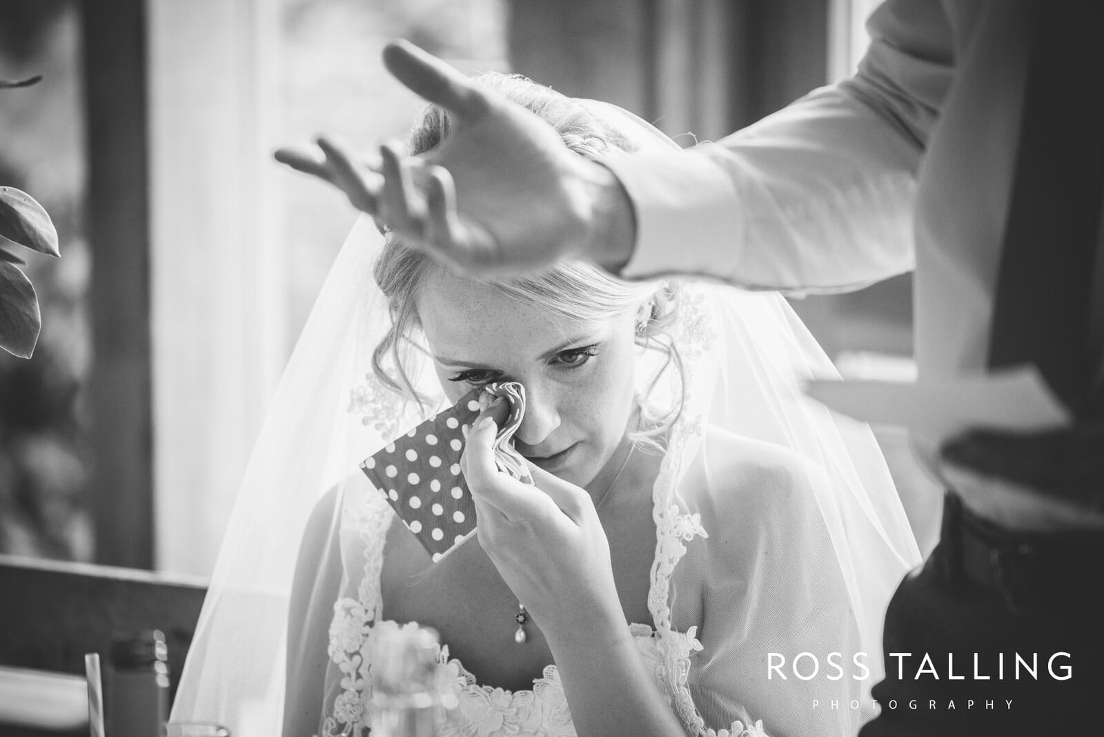 Nancarrow Farm Wedding Photography Cornwall - Laura & Danny_0099