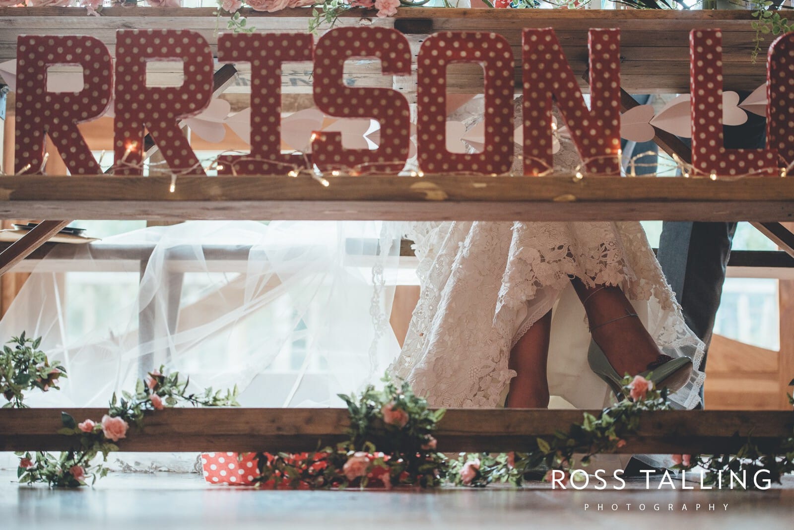 Nancarrow Farm Wedding Photography Cornwall - Laura & Danny_0096