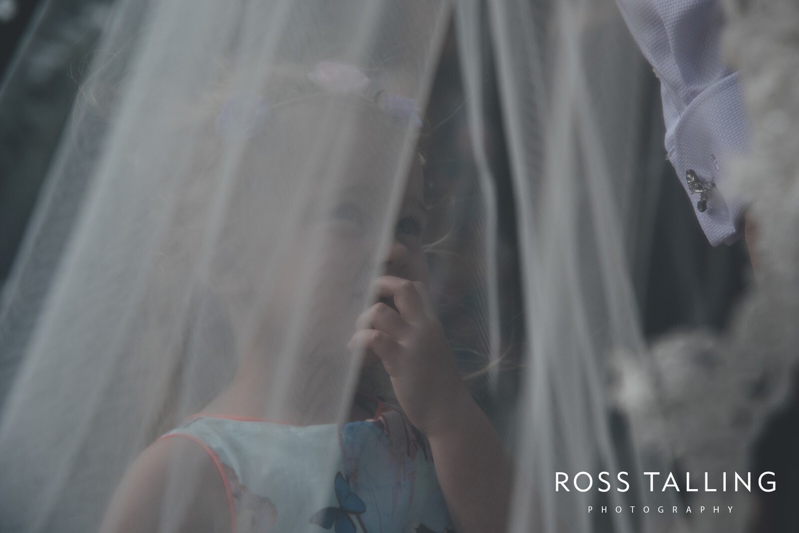 Nancarrow Farm Wedding Photography Cornwall - Laura & Danny_0078
