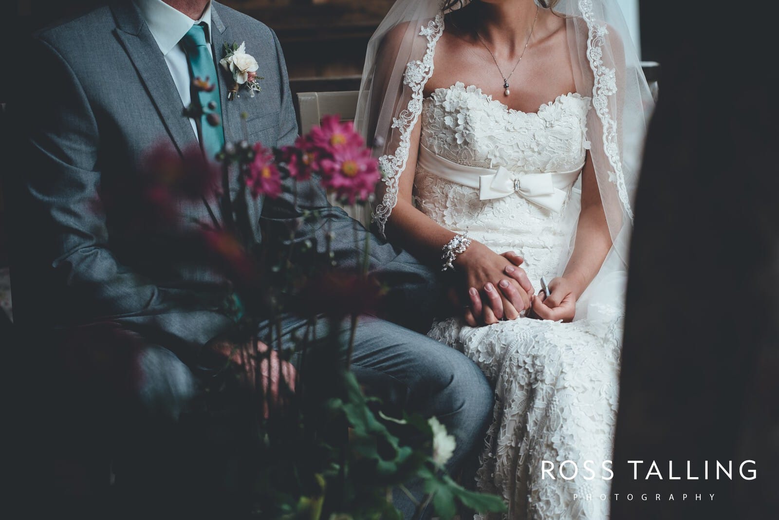 Nancarrow Farm Wedding Photography Cornwall - Laura & Danny_0056