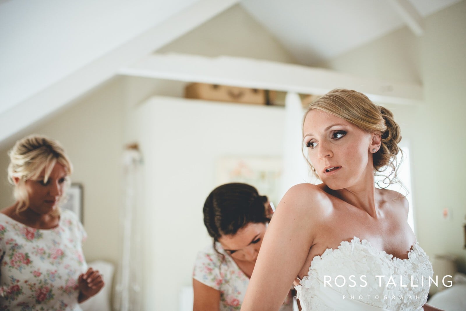 Nancarrow Farm Wedding Photography Cornwall - Laura & Danny_0027