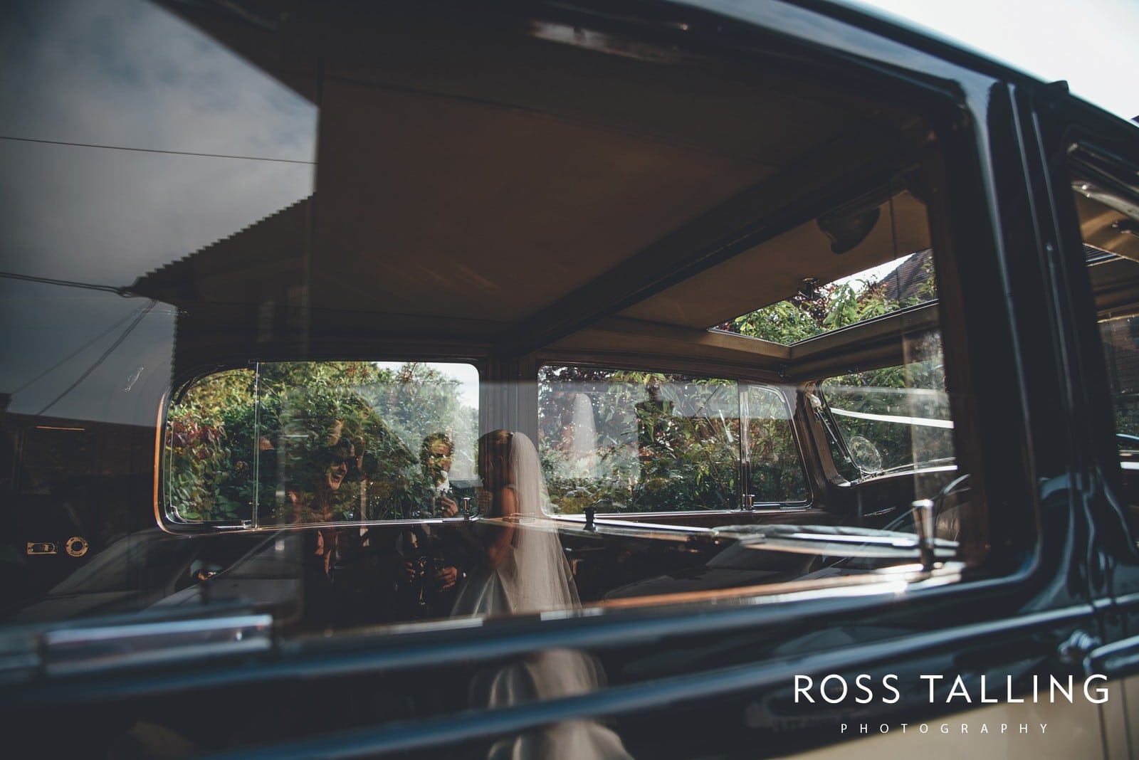 Sussex Wedding Photography by Ross Talling_0072