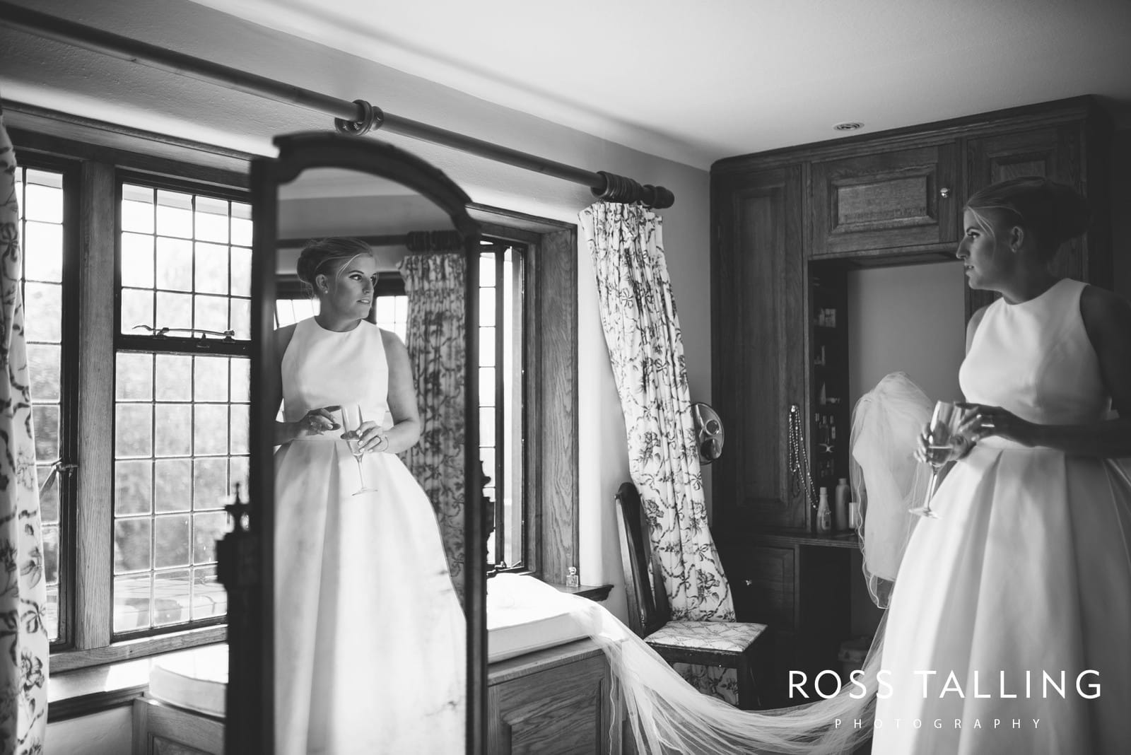 Sussex Wedding Photography by Ross Talling_0020