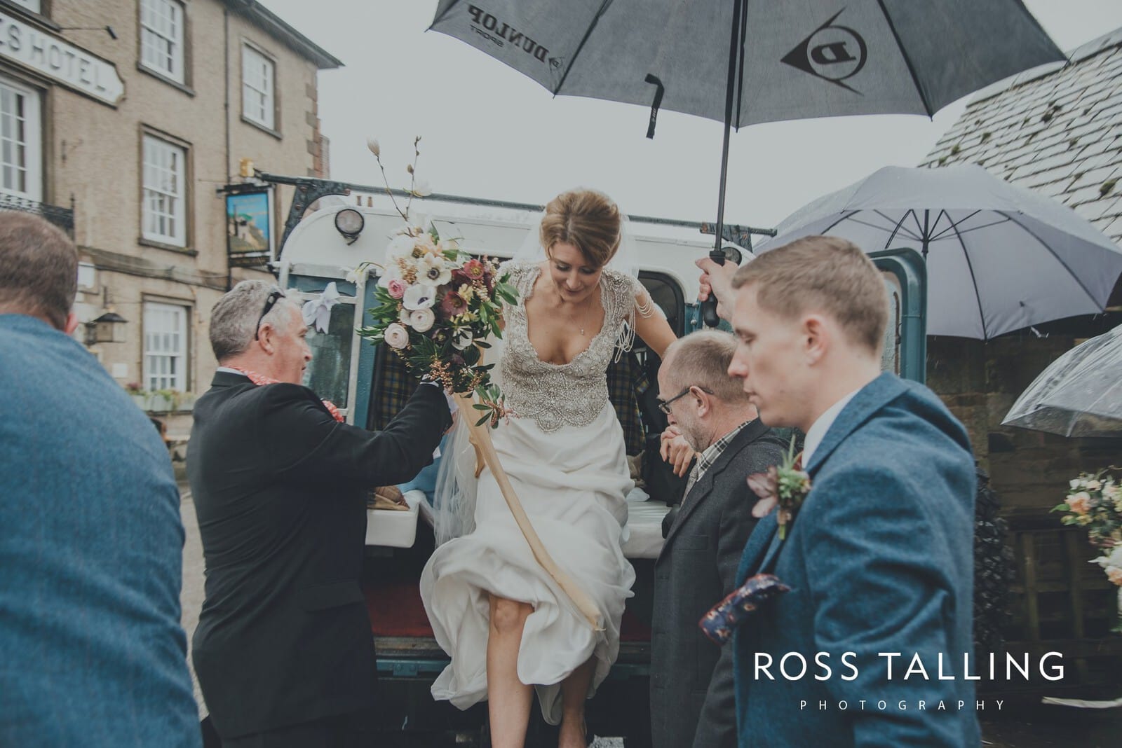 Emma & Paul Cornwall Wedding Photography_0056