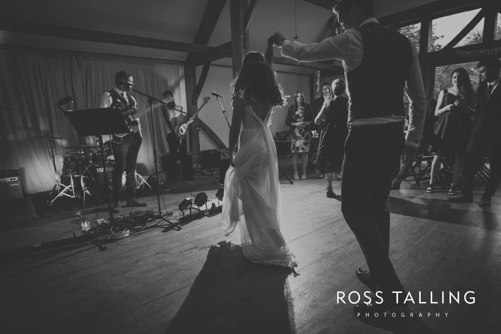 Melanie & Sean's Nancarrow Farm Wedding Photography Cornwall_0154
