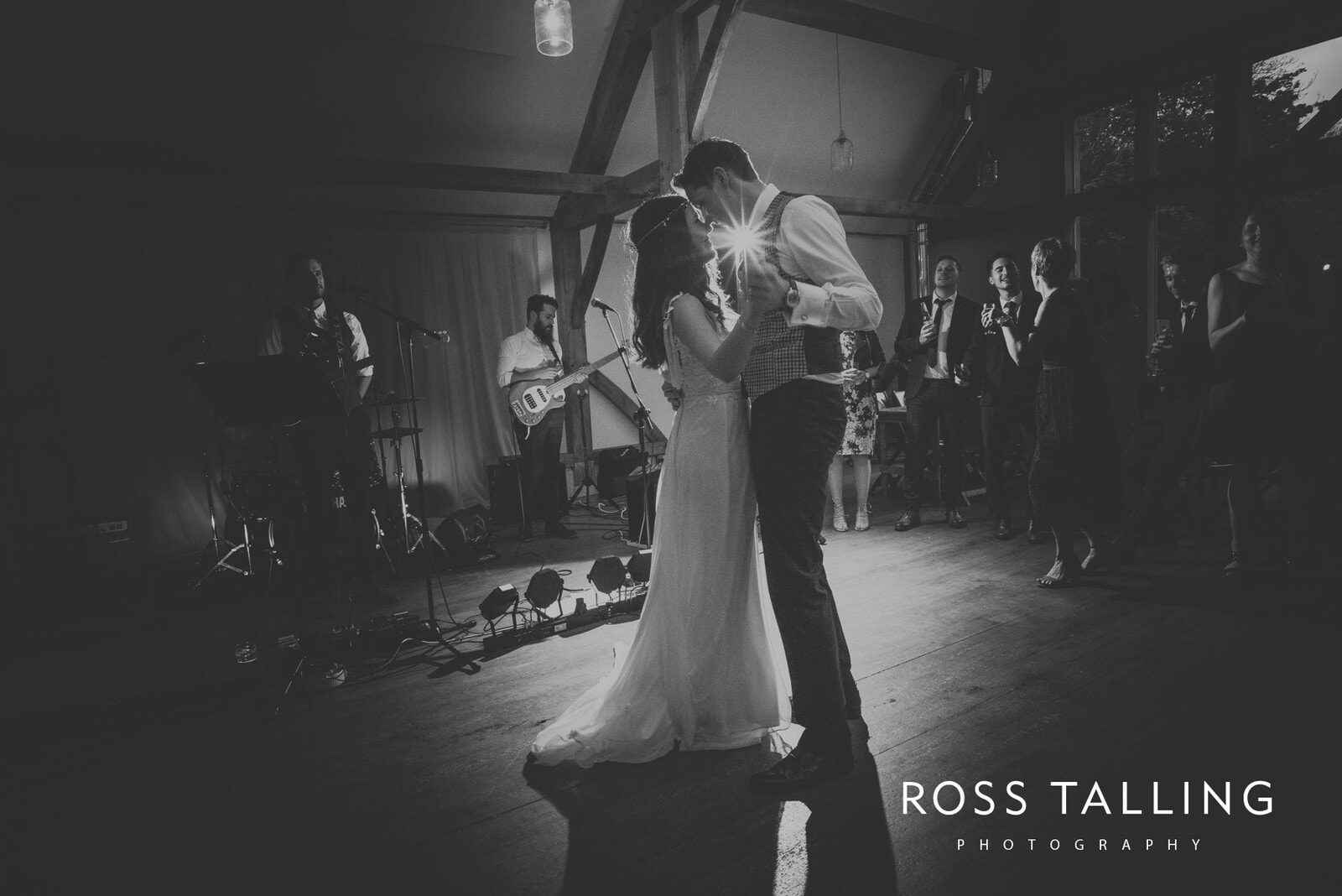 Melanie & Sean's Nancarrow Farm Wedding Photography Cornwall_0153