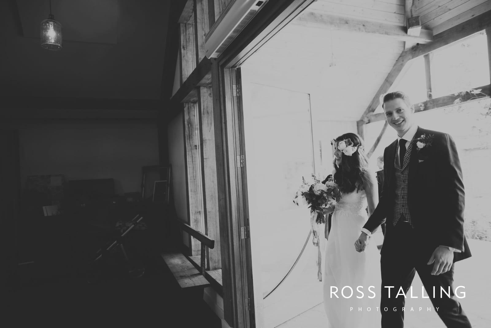 Melanie & Sean's Nancarrow Farm Wedding Photography Cornwall_0099
