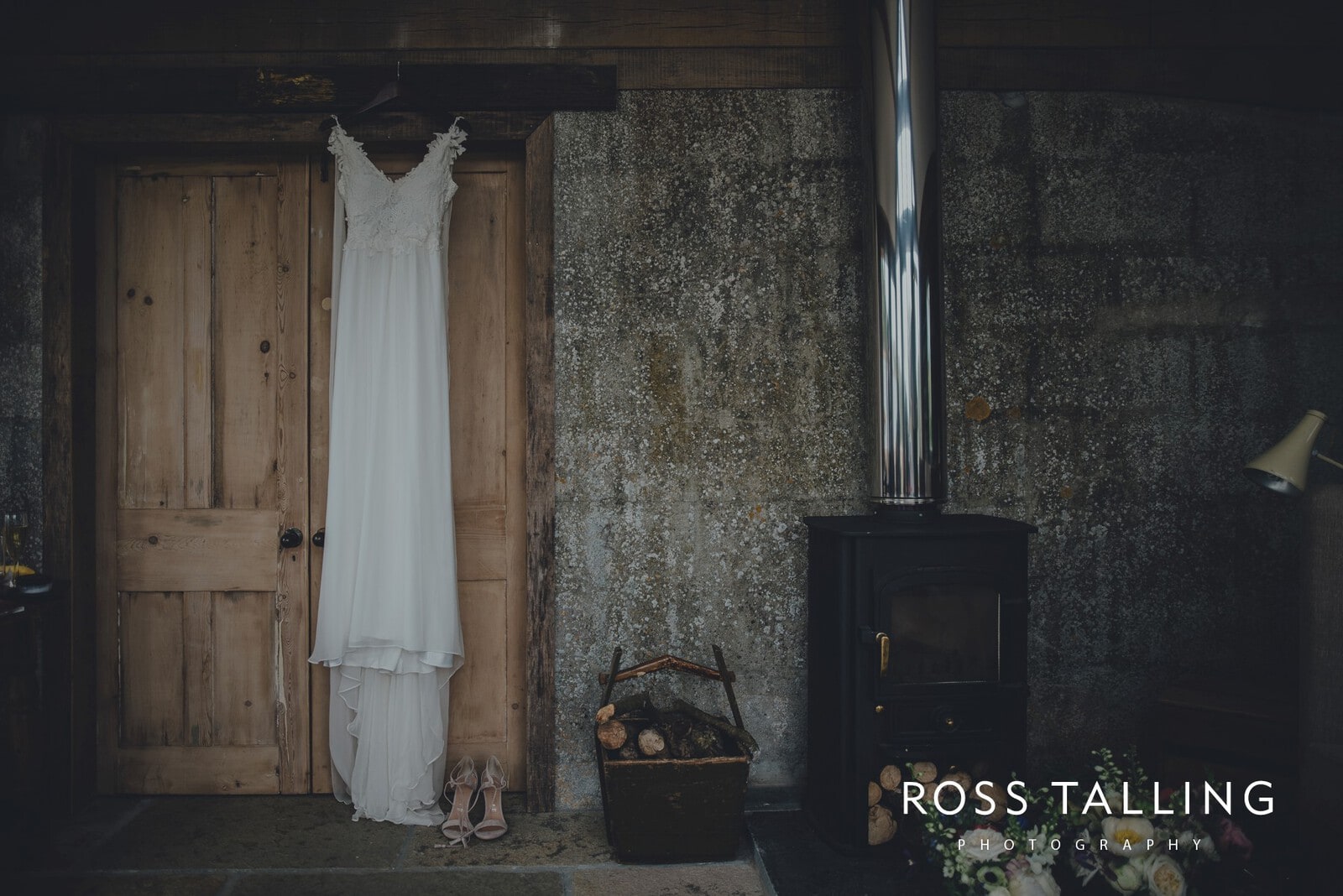 Melanie & Sean's Nancarrow Farm Wedding Photography Cornwall_0010