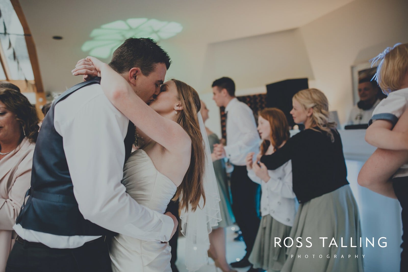 Sarah & Dean's Wedding Photography Cornwall_0150