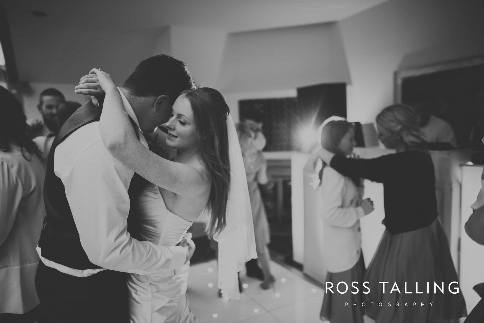 Sarah & Dean's Wedding Photography Cornwall_0149