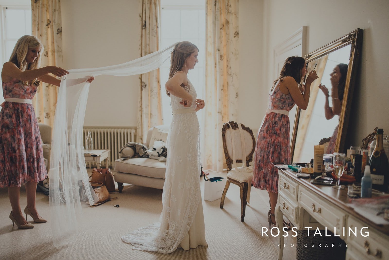 Pynes House Wedding Photography Devon_0010