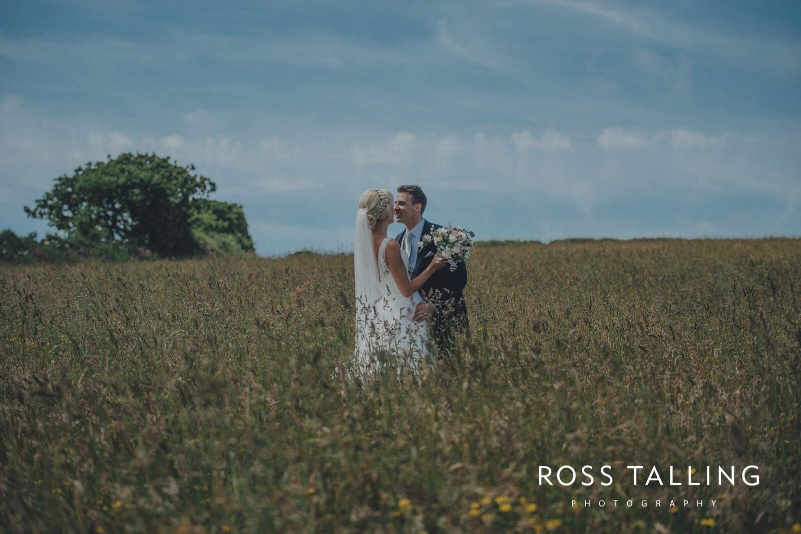 Nancarrow Farm Wedding Photography Cornwall_0112