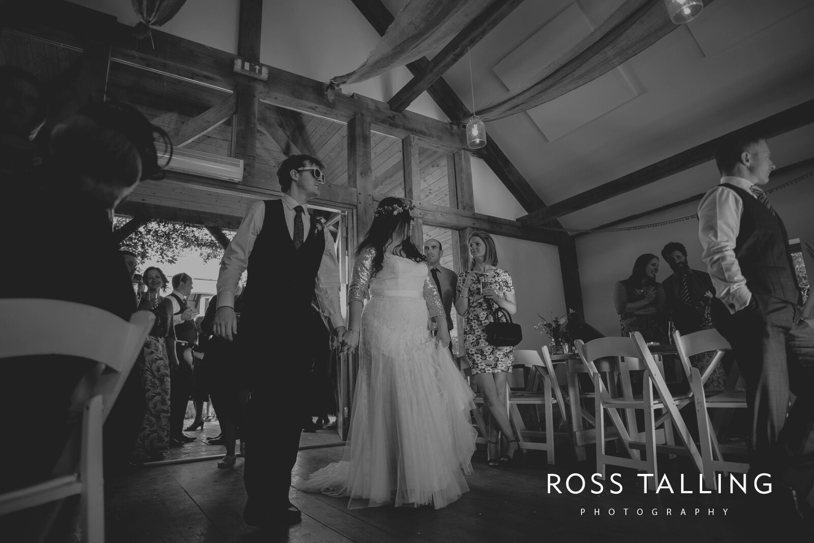 zara-adey-nancarow-farm-wedding-photography-cornwall_0152