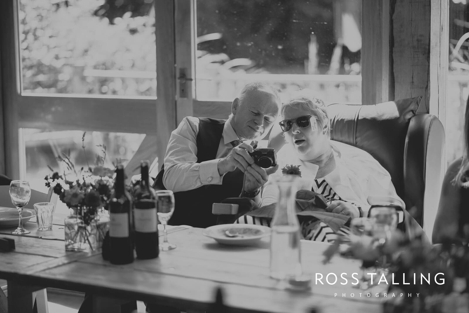 zara-adey-nancarow-farm-wedding-photography-cornwall_0113