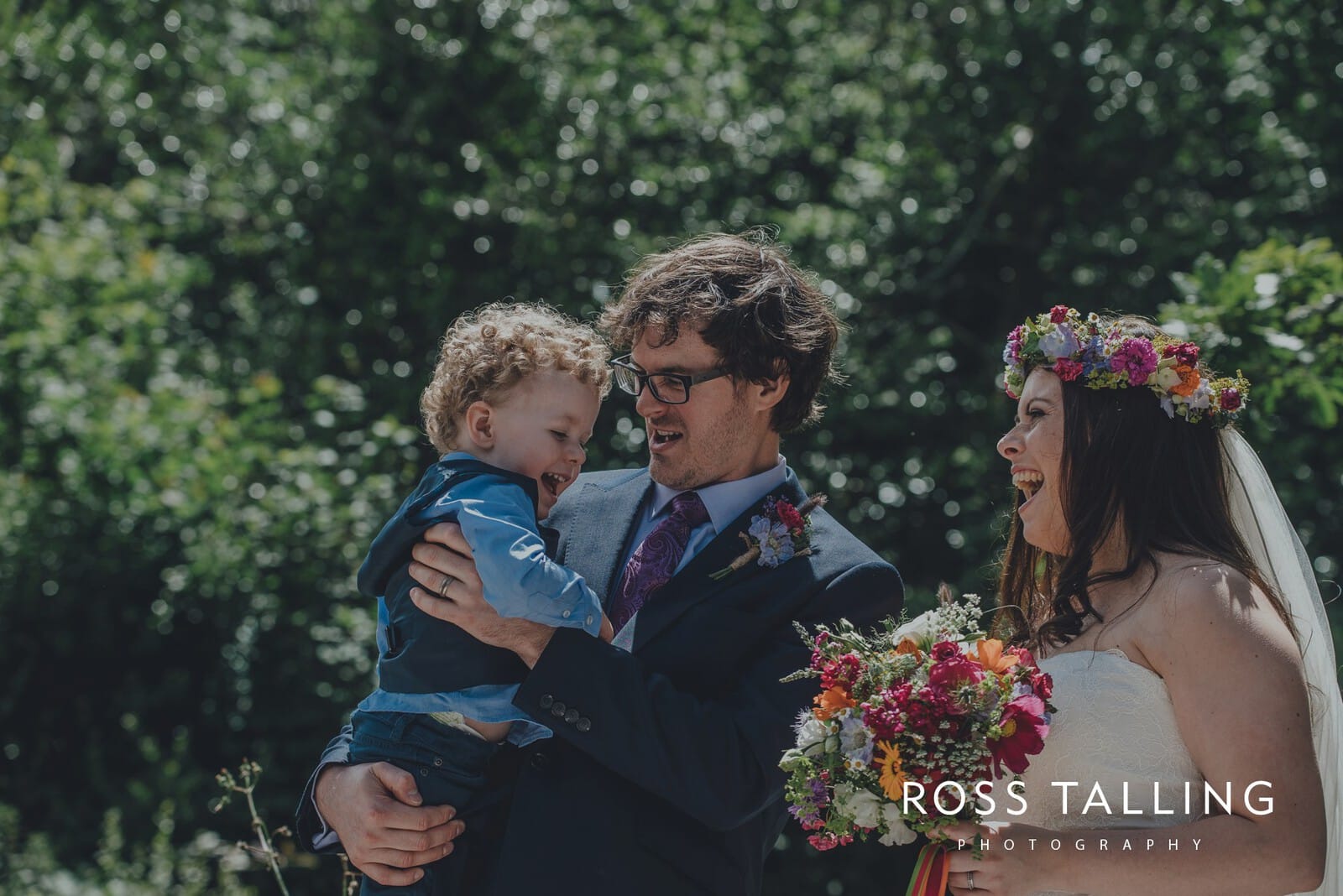 zara-adey-nancarow-farm-wedding-photography-cornwall_0092