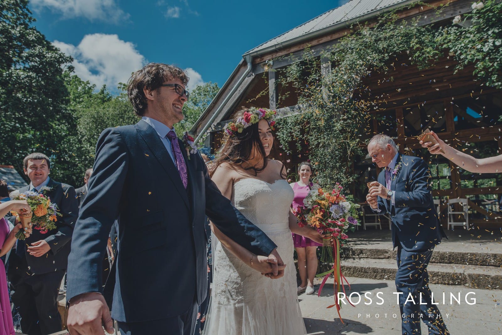 zara-adey-nancarow-farm-wedding-photography-cornwall_0070