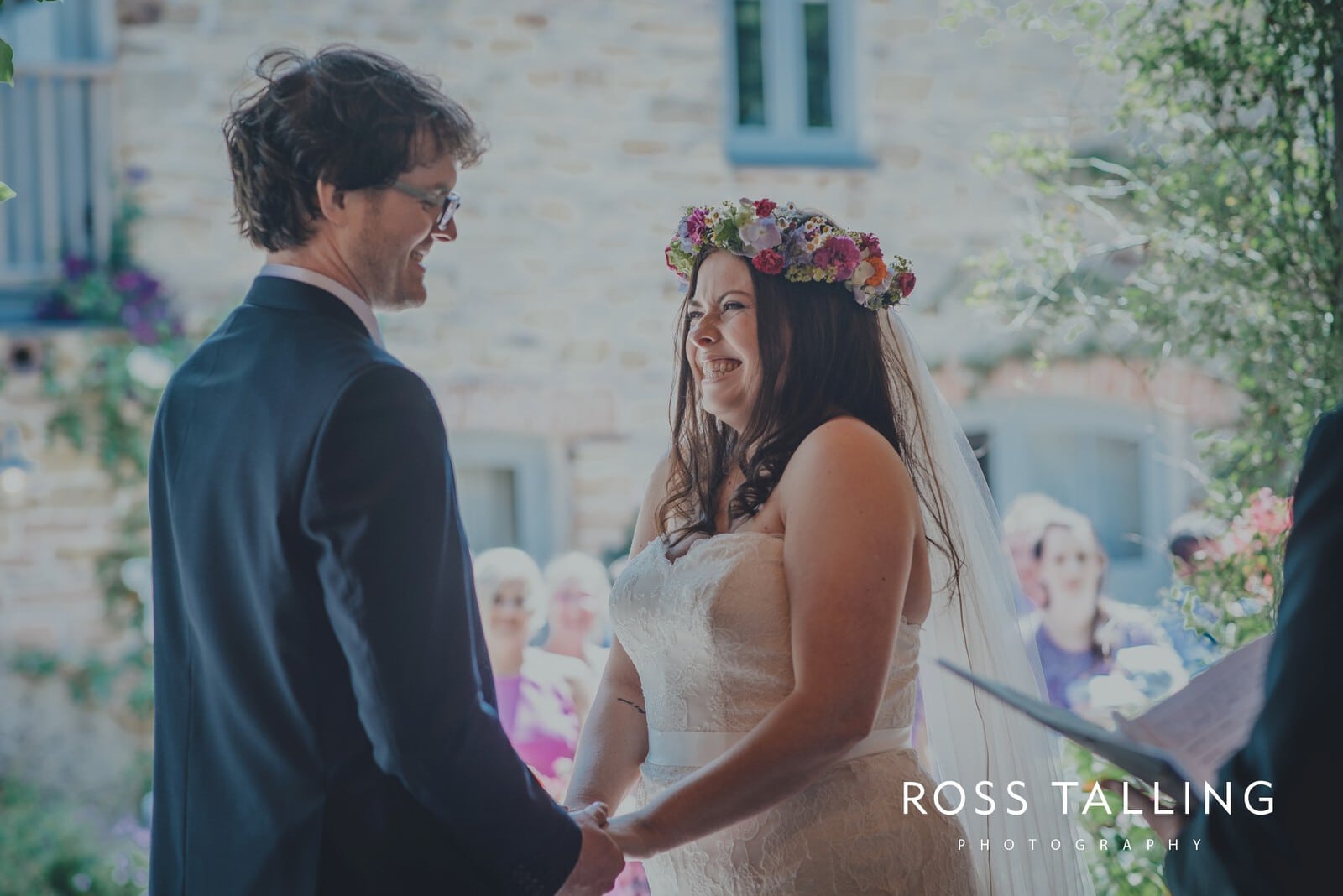 zara-adey-nancarow-farm-wedding-photography-cornwall_0058