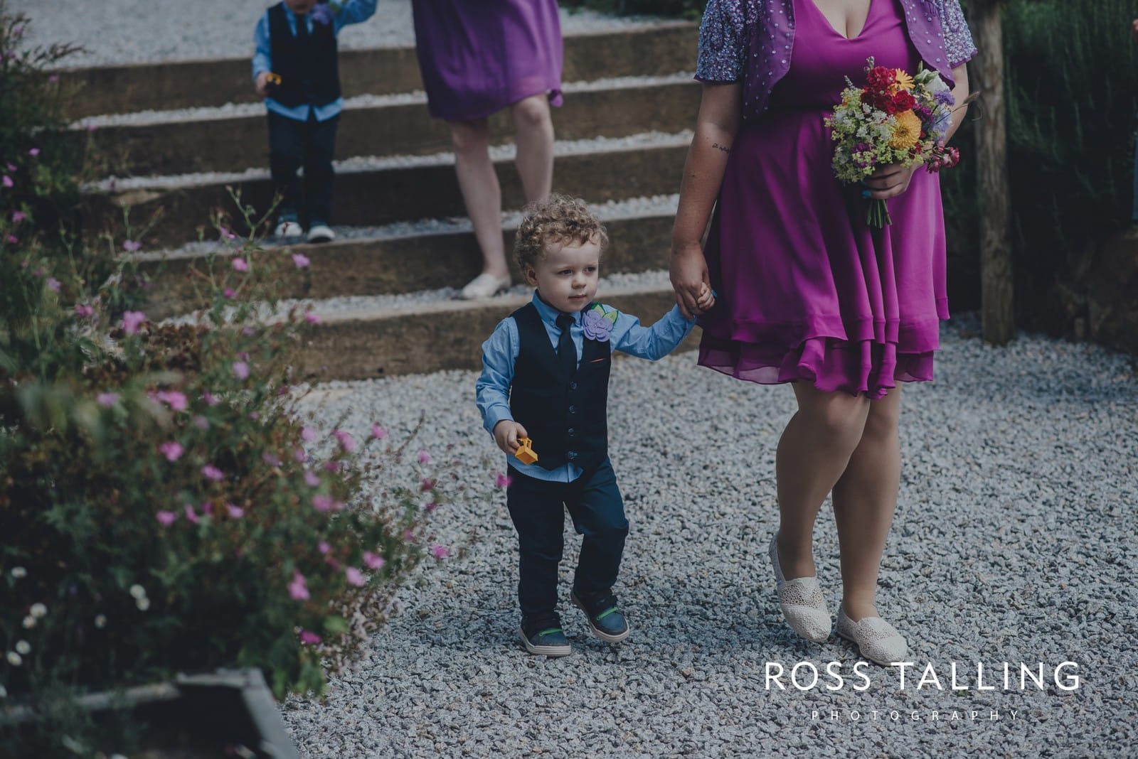 zara-adey-nancarow-farm-wedding-photography-cornwall_0045