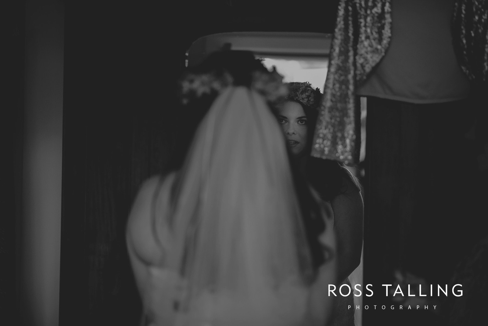 zara-adey-nancarow-farm-wedding-photography-cornwall_0043