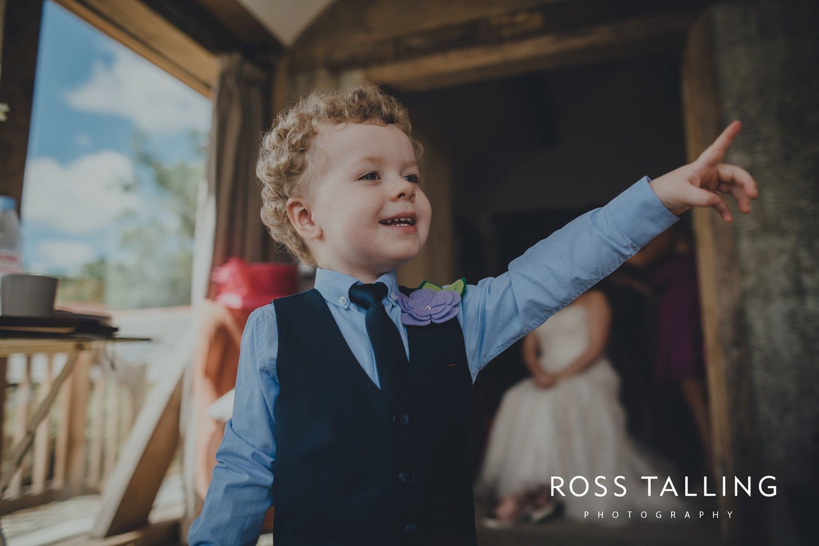 zara-adey-nancarow-farm-wedding-photography-cornwall_0041