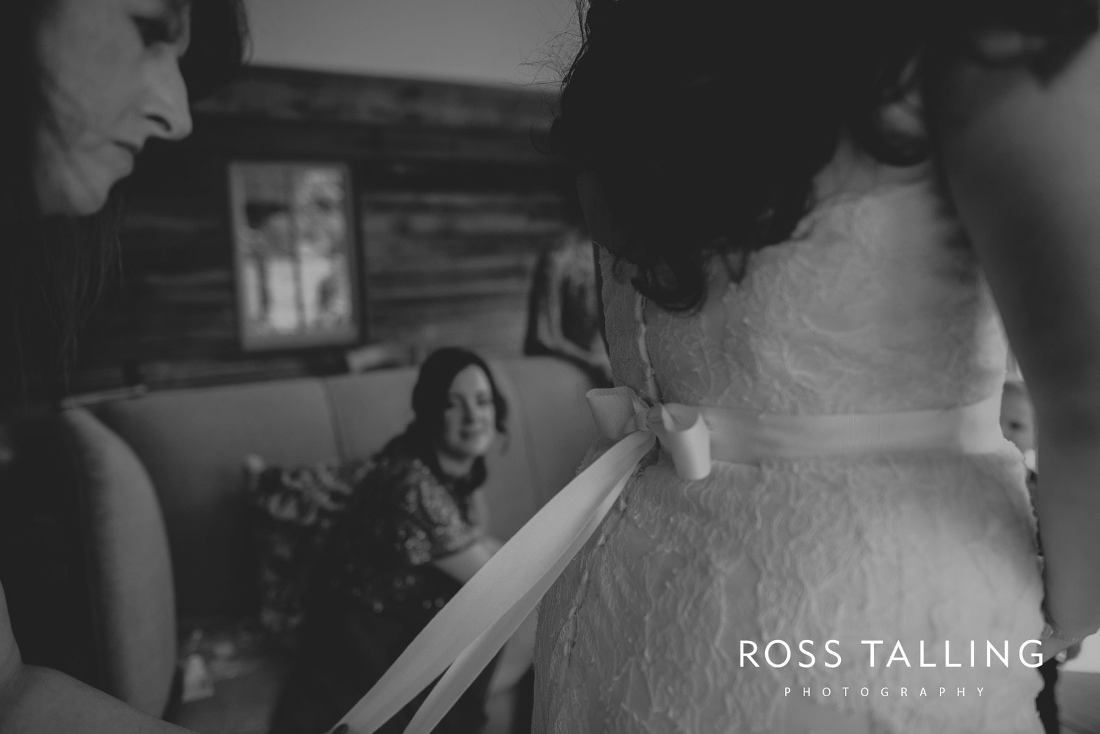 zara-adey-nancarow-farm-wedding-photography-cornwall_0036