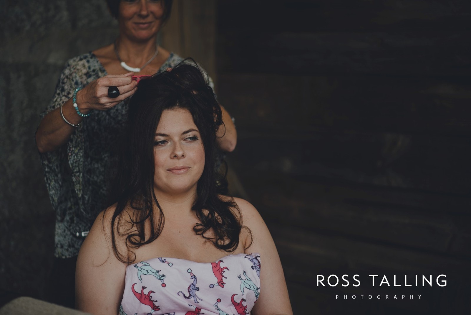 zara-adey-nancarow-farm-wedding-photography-cornwall_0023