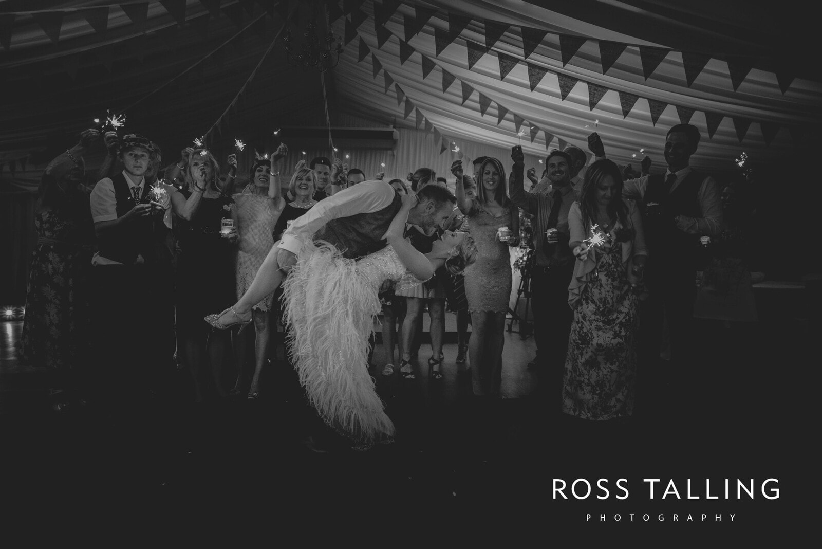 Steff & Lee Wedding Photography Cornwall_0216