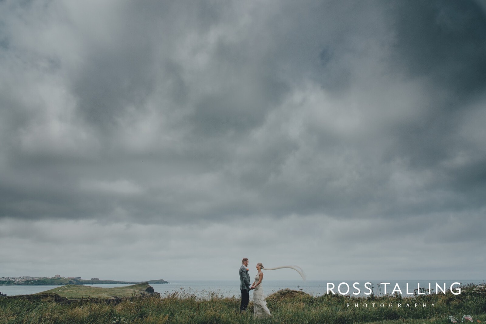 Steff & Lee Wedding Photography Cornwall_0150