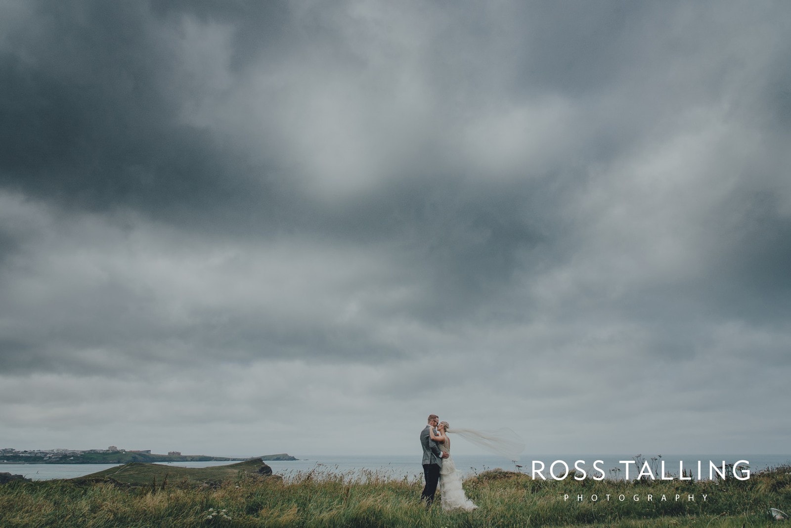 Steff & Lee Wedding Photography Cornwall_0148