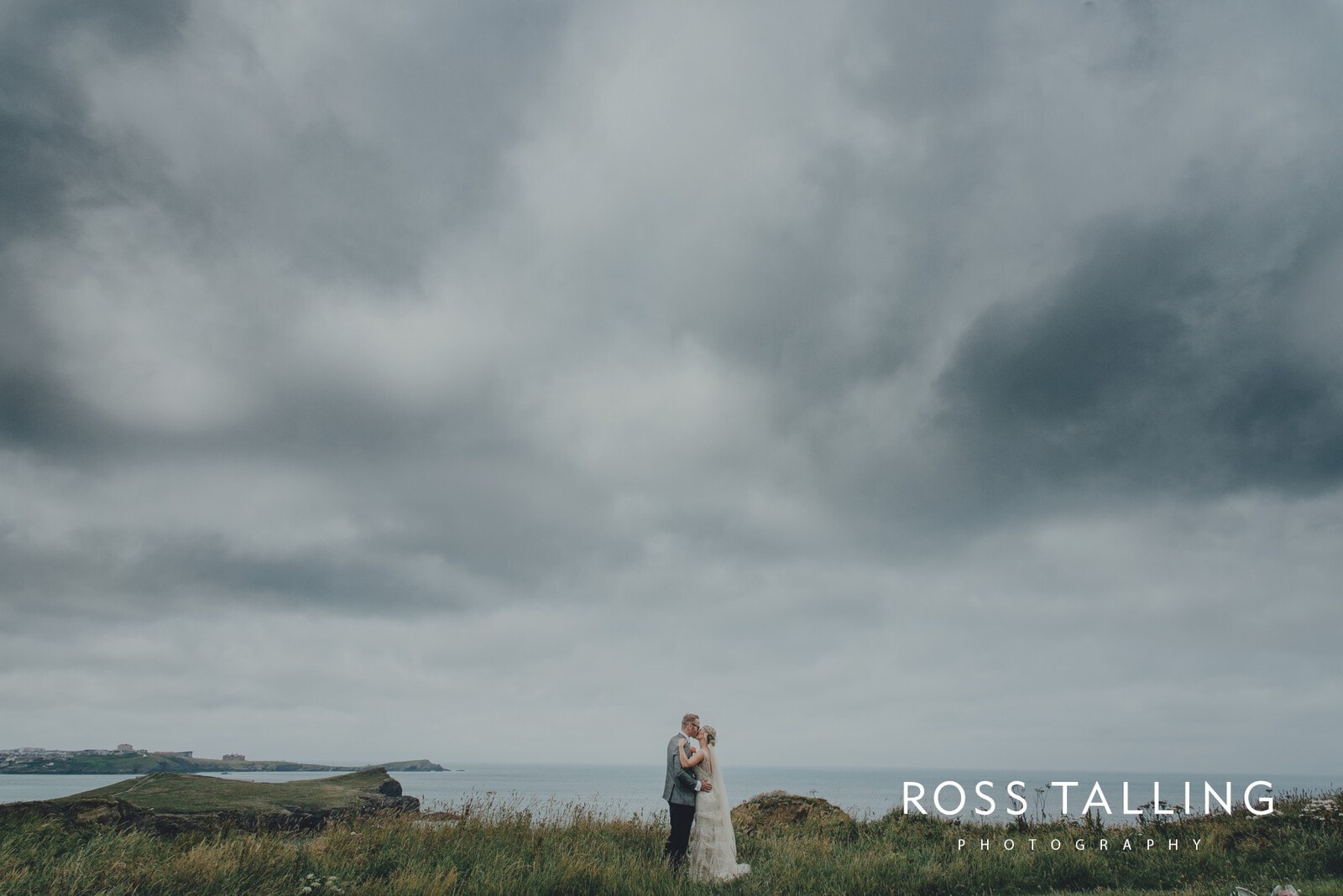 Steff & Lee Wedding Photography Cornwall_0142