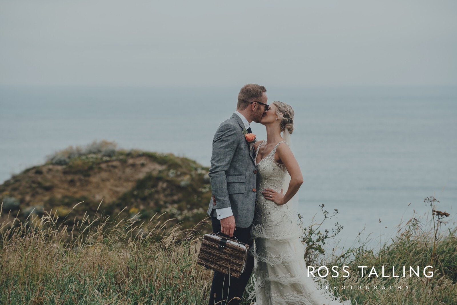 Steff & Lee Wedding Photography Cornwall_0140
