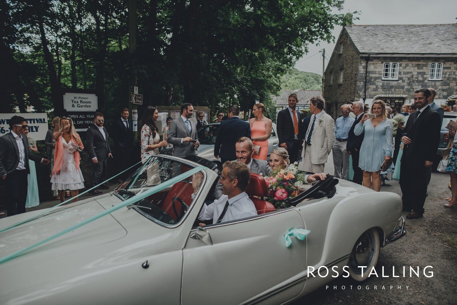 Steff & Lee Wedding Photography Cornwall_0130