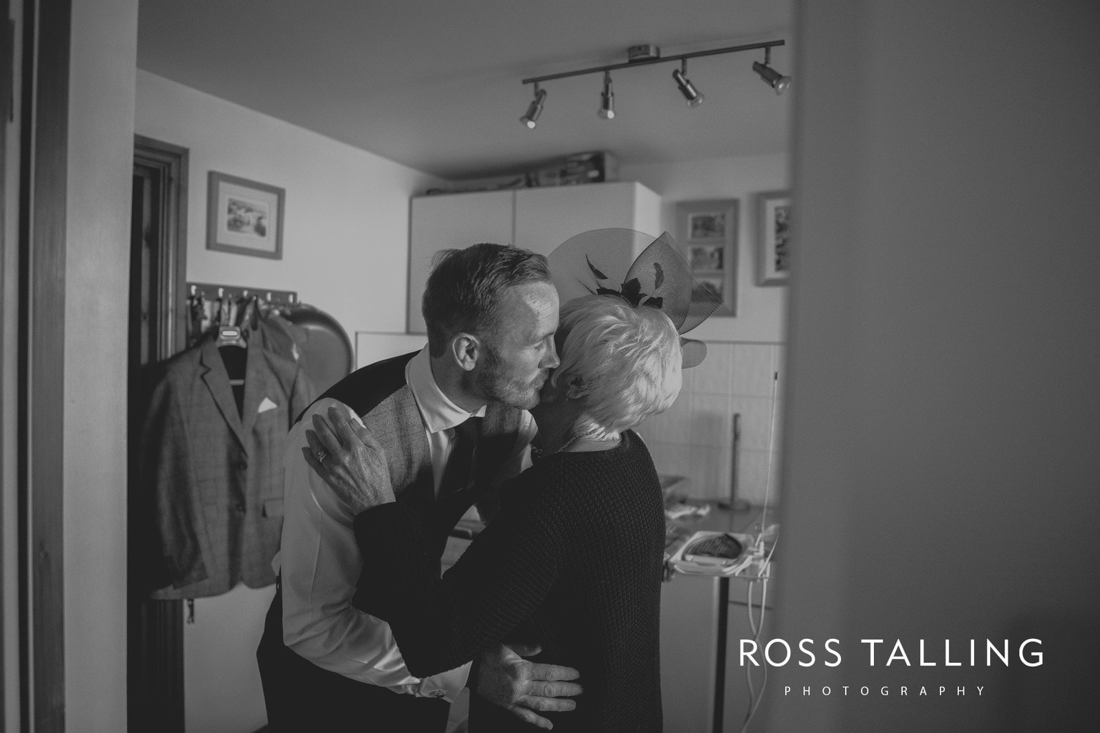 Steff & Lee Wedding Photography Cornwall_0021