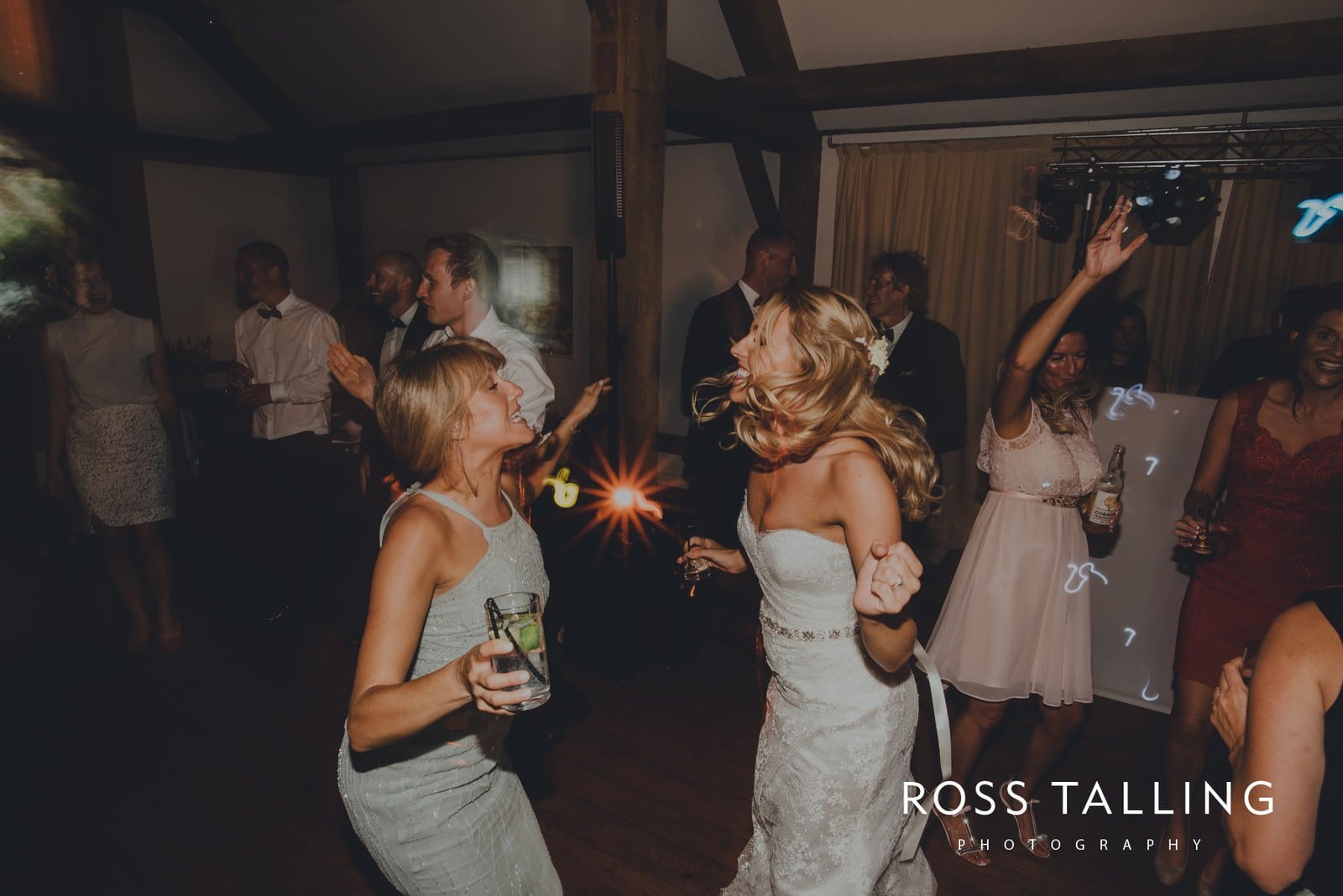 jack-caros-nancarrow-farm-wedding-photography_0271