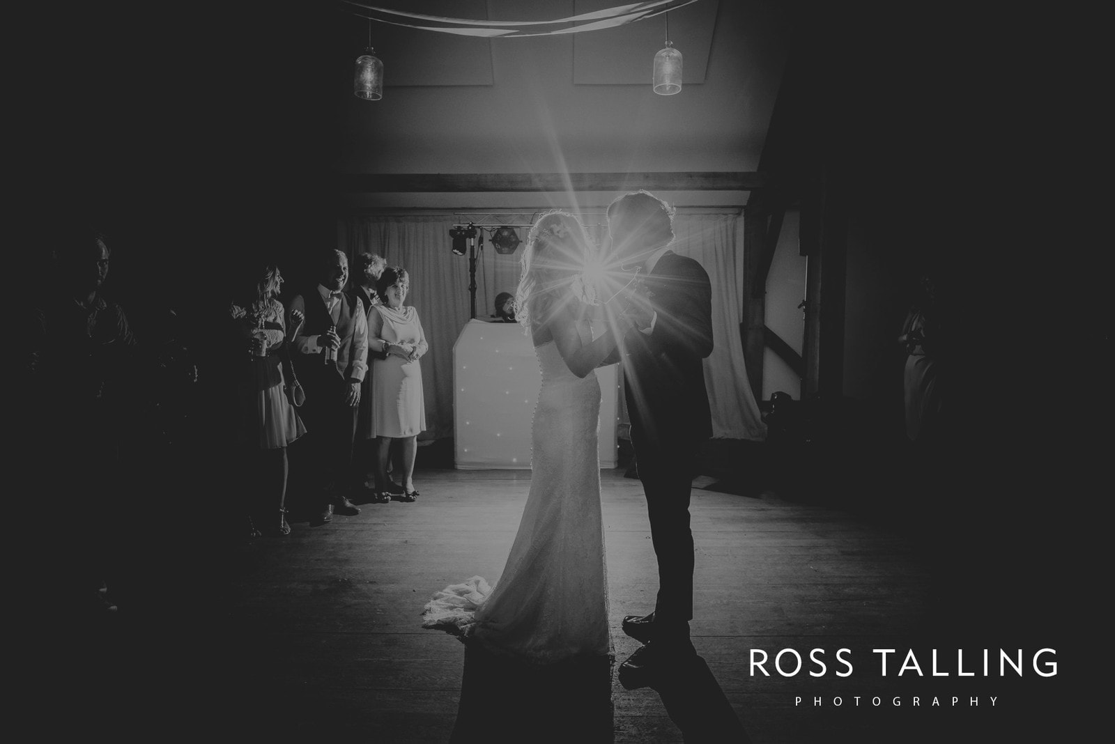 jack-caros-nancarrow-farm-wedding-photography_0252